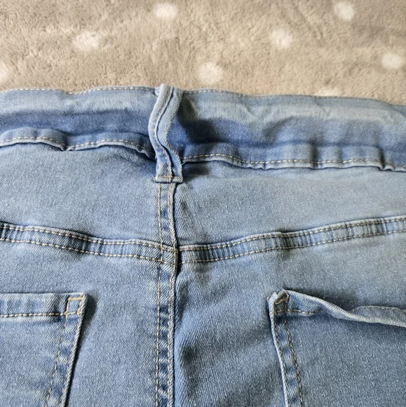 Royalty For Me Plus Size Blue Jean Shorts Cuffed Hem - Size 20 - Picture 8 of 10